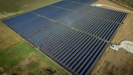Expert Team Launches New Nebraska Solar Energy Initiative